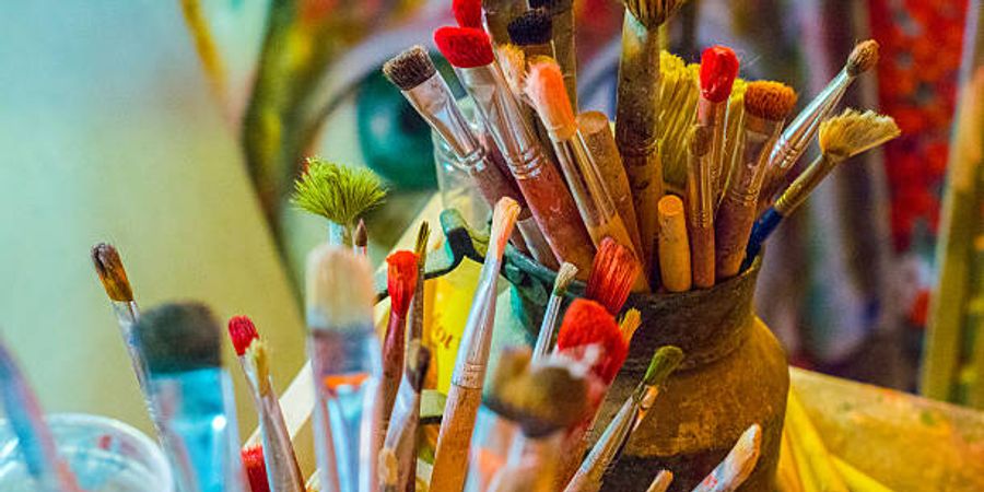 image - Place aux Artistes à Braine-l'Alleud | ateliers artistiques avec Hedwige Debroux