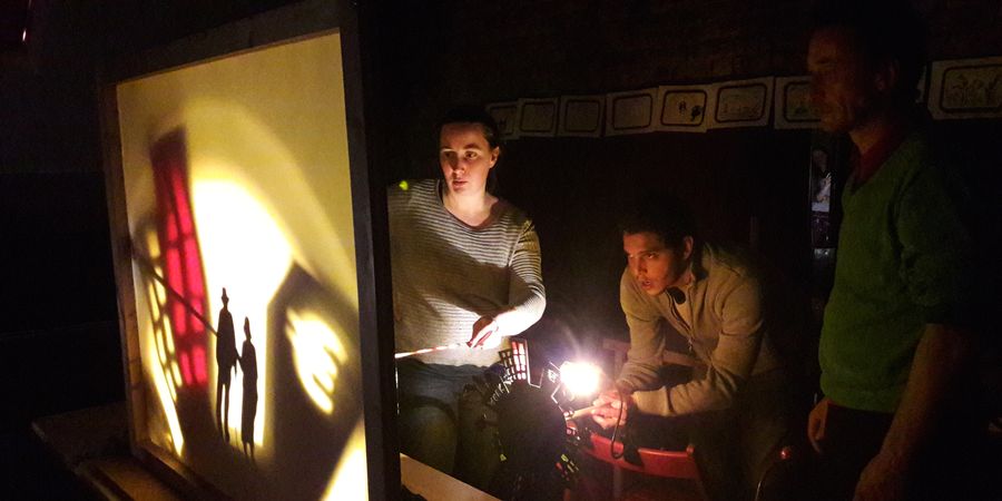 image - J'anime un atelier ombres chinoises