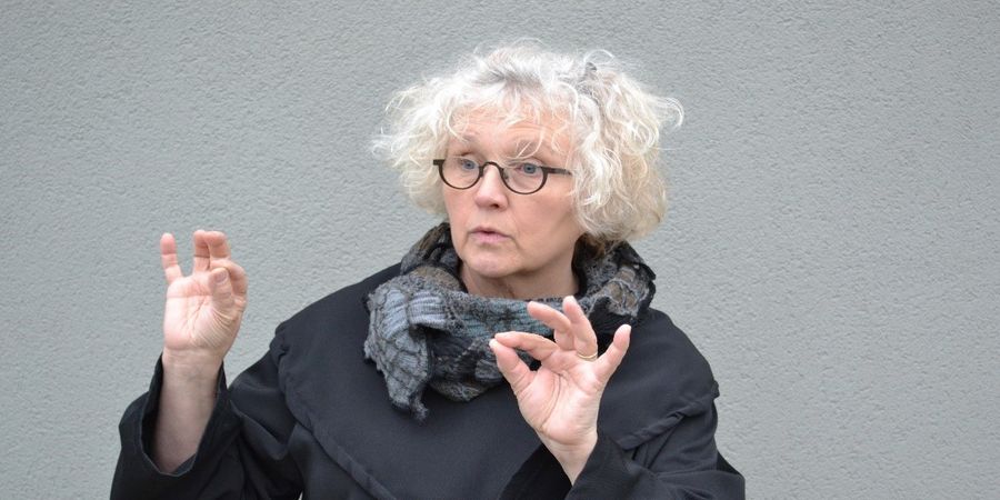 image - Conte du chemin 'Dessus Dessous'